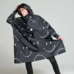 Rainkiss Regenponcho Classic Smile x Smiley, Fiets regenponcho, Poncho dames, Poncho regen, Rainkiss, Rainkiss poncho, Regen fiets poncho, Regen poncho, Regen poncho dames, Regen poncho fiets, Regenponcho dames, Regenponcho voor fiets