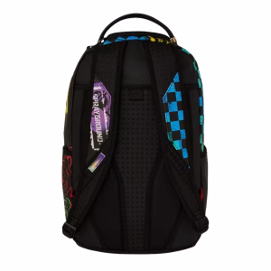 Achterkant van de rugzak met mesh-padding en verborgen Stash Pocket.